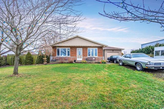 4592 Sixteen Rd, House detached with 3 bedrooms, 1 bathrooms and 10 parking in West Lincoln ON | Image 1