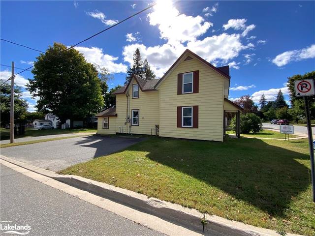 73 Gibson Street, House detached with 2 bedrooms, 2 bathrooms and 4 parking in Parry Sound ON | Image 17