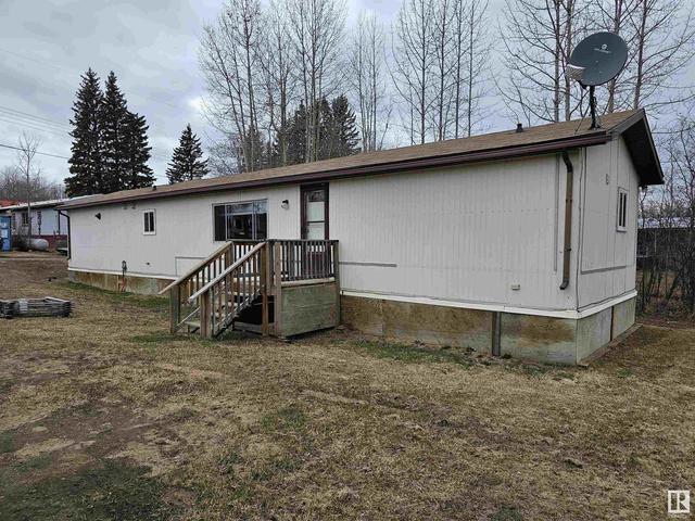 5205 45 St, House detached with 3 bedrooms, 2 bathrooms and null parking in Brazeau County AB | Image 1