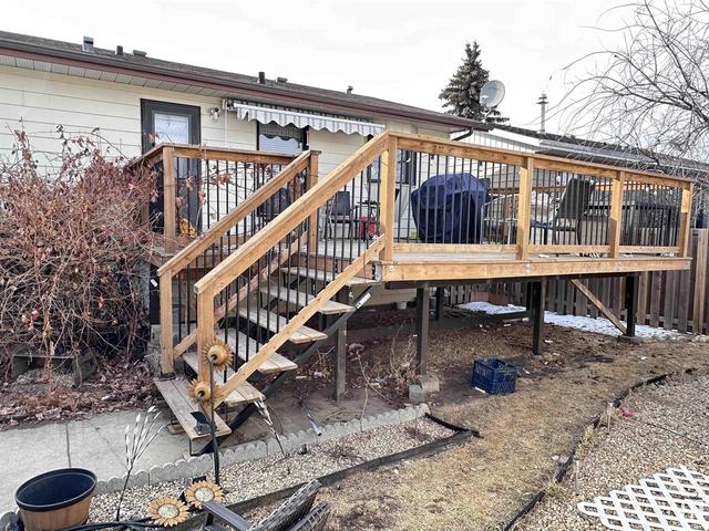 10371 109 Av, House detached with 3 bedrooms, 2 bathrooms and null parking in Westlock AB | Image 29