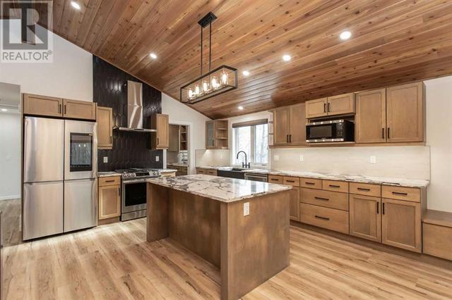 38277 Range Road 264, House detached with 4 bedrooms, 3 bathrooms and 3 parking in Red Deer County AB | Image 12