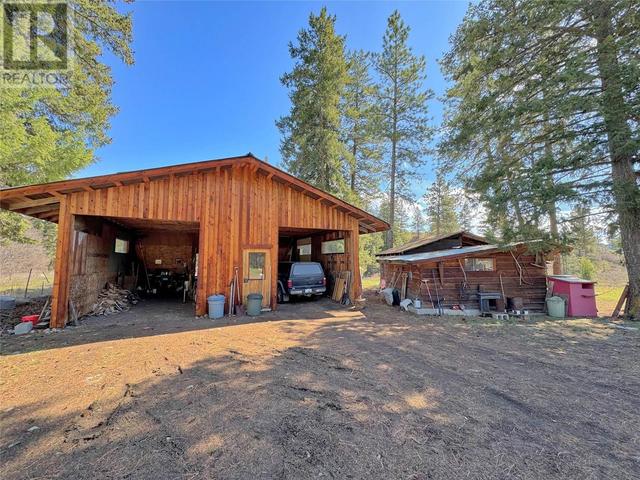 877 Hwy 5a, House other with 3 bedrooms, 1 bathrooms and 2 parking in Okanagan Similkameen H BC | Image 41