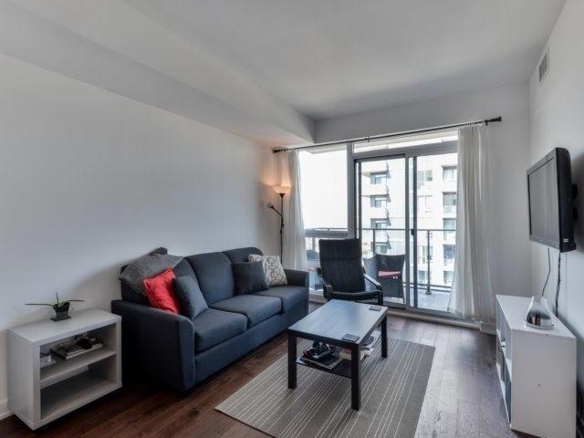 lph06 - 2212 Lake Shore Blvd W, Condo with 1 bedrooms, 1 bathrooms and 1 parking in Toronto ON | Image 2