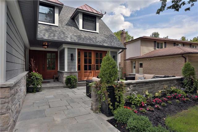 225 Weldon Ave, House detached with 5 bedrooms, 3 bathrooms and 4 parking in Oakville ON | Image 1