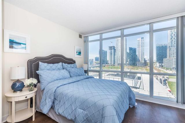 1003 - 15 Fort York Blvd, Condo with 2 bedrooms, 2 bathrooms and 1 parking in Toronto ON | Image 15