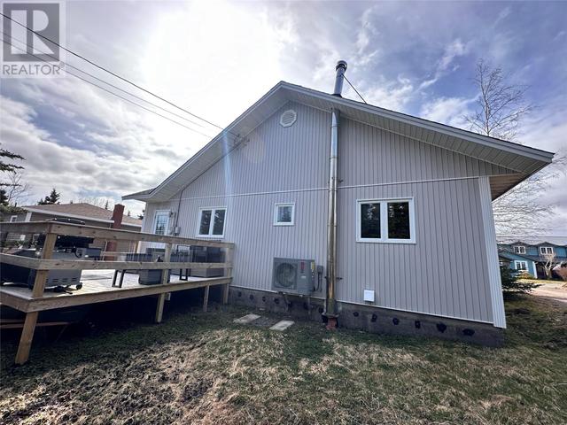 34 Greenhill Crescent, House detached with 2 bedrooms, 1 bathrooms and null parking in Burin NL | Image 28