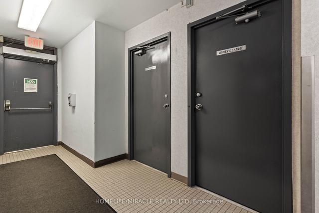 1204 - 2901 Kipling Ave, Condo with 2 bedrooms, 2 bathrooms and 1 parking in Toronto ON | Image 22