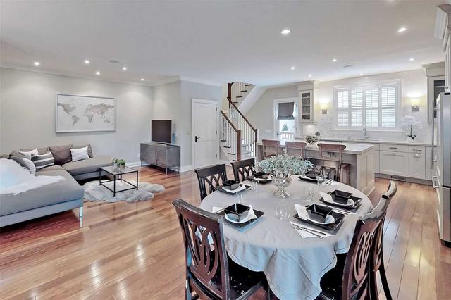 10 Rebecca St, House detached with 3 bedrooms, 4 bathrooms and 3 parking in Oakville ON | Image 30