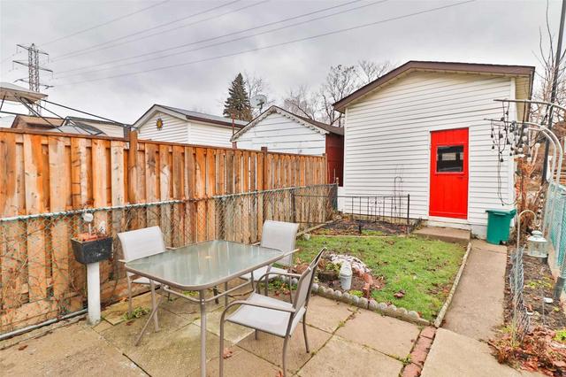 193 Prescott Ave, House semidetached with 3 bedrooms, 2 bathrooms and 1 parking in Toronto ON | Image 19