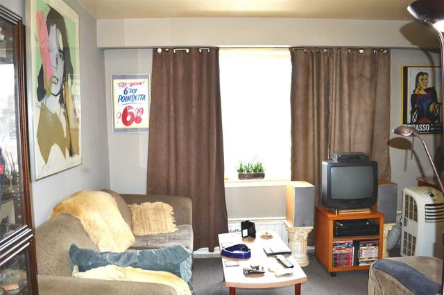 1322b Gerrard St E, Condo with 2 bedrooms, 3 bathrooms and 1 parking in Toronto ON | Image 7