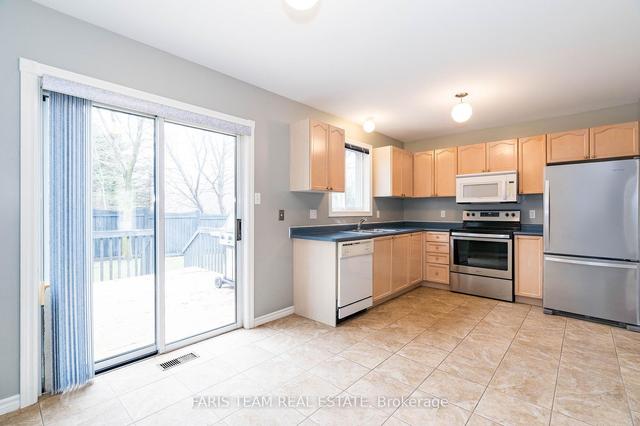 2 Wallwins Way, House detached with 2 bedrooms, 1 bathrooms and 6 parking in Barrie ON | Image 19