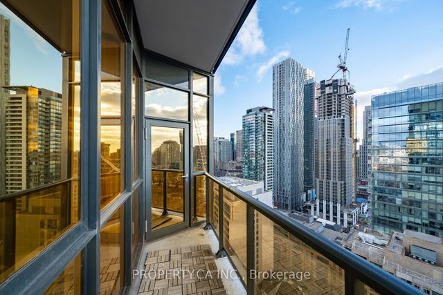 2307 - 32 Davenport Rd, Condo with 2 bedrooms, 2 bathrooms and 2 parking in Toronto ON | Image 18