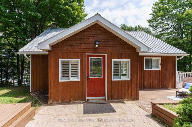 1060 Hammond Rd W, House detached with 3 bedrooms, 2 bathrooms and 6 parking in Lake of Bays ON | Image 35