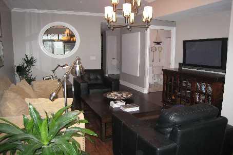 1003 - 438 Richmond St W, Condo with 1 bedrooms, 1 bathrooms and 1 parking in Toronto ON | Image 6