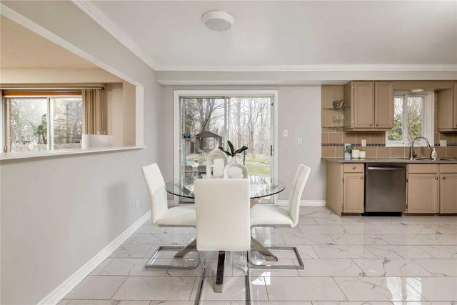 327a Beechgrove Dr, House detached with 4 bedrooms, 4 bathrooms and 12 parking in Toronto ON | Image 7