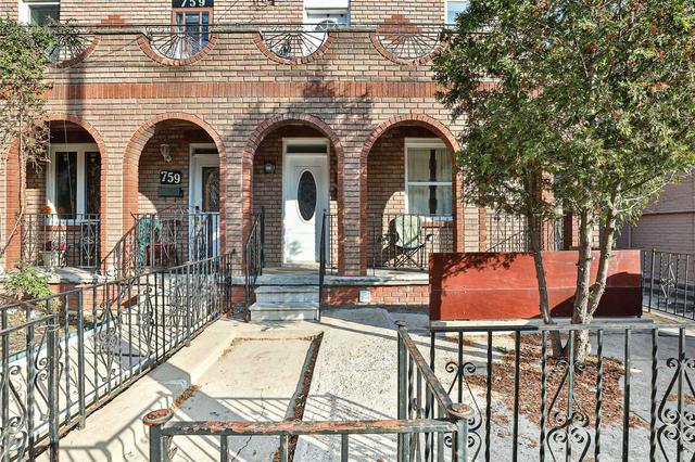 757 St Clarens Ave, House semidetached with 4 bedrooms, 3 bathrooms and 2 parking in Toronto ON | Image 23