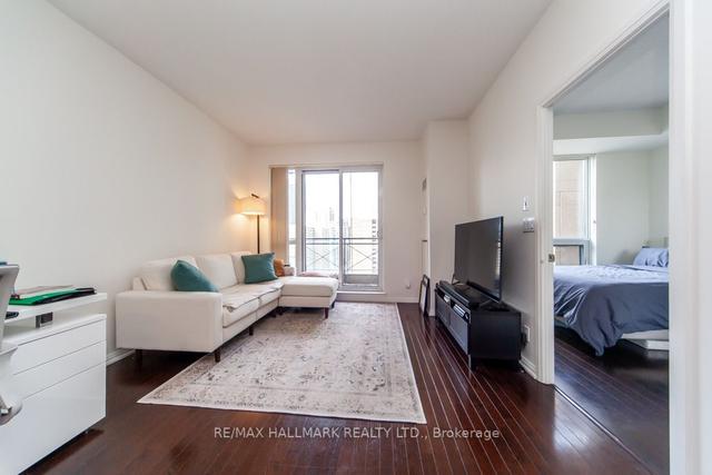 1516 - 35 Hayden St, Condo with 1 bedrooms, 1 bathrooms and 0 parking in Toronto ON | Image 21