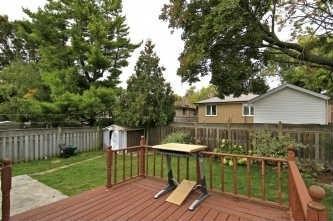 38 Jeffton Cres, House detached with 3 bedrooms, 2 bathrooms and 3 parking in Toronto ON | Image 5