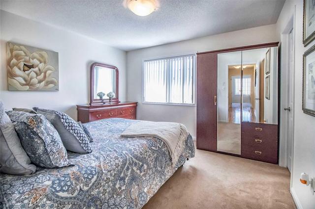 86 Lathbury St, House attached with 4 bedrooms, 4 bathrooms and 1 parking in Brampton ON | Image 14