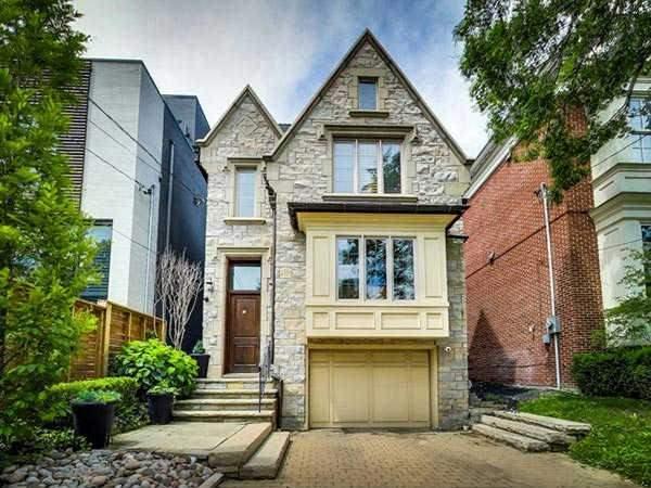 18 Cottingham Rd, House detached with 3 bedrooms, 4 bathrooms and 4 parking in Toronto ON | Image 2
