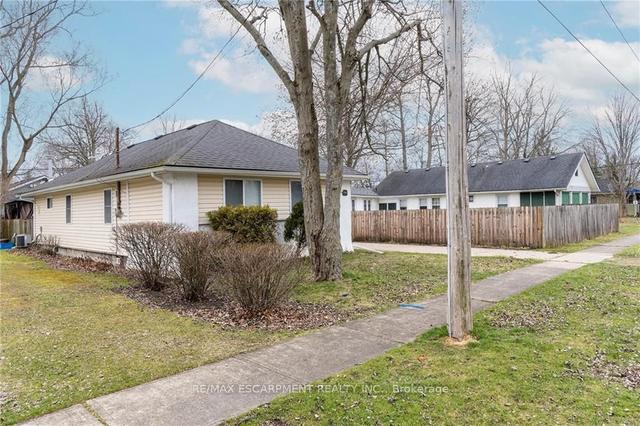 354 Lakewood Ave, House detached with 3 bedrooms, 2 bathrooms and 2 parking in Fort Erie ON | Image 18