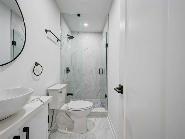 808 - 22 Tandridge Cres, Townhouse with 3 bedrooms, 3 bathrooms and 2 parking in Toronto ON | Image 13