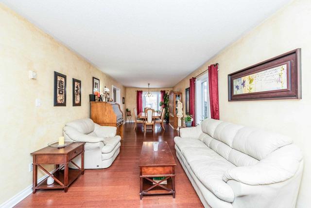 45 Ravenscliffe Crt, House detached with 3 bedrooms, 4 bathrooms and 4 parking in Brampton ON | Image 38