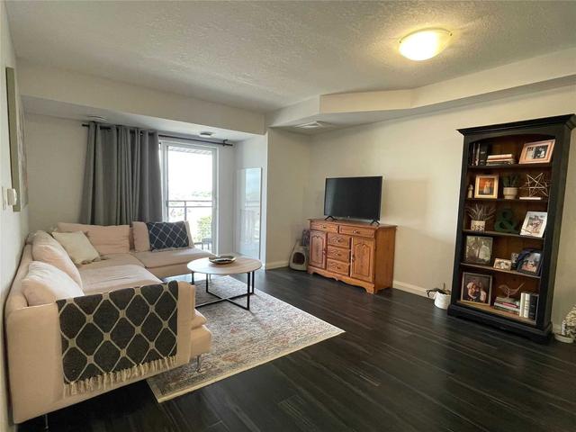 408 - 17 Kay Cres, Condo with 2 bedrooms, 2 bathrooms and 1 parking in Guelph ON | Image 16