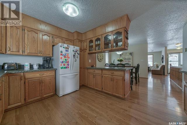 925 Carleton Street W, House detached with 3 bedrooms, 3 bathrooms and null parking in Moose Jaw SK | Image 7