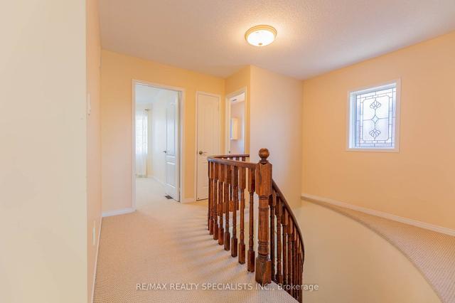 49 Baybrook Rd, House detached with 3 bedrooms, 3 bathrooms and 6 parking in Brampton ON | Image 17