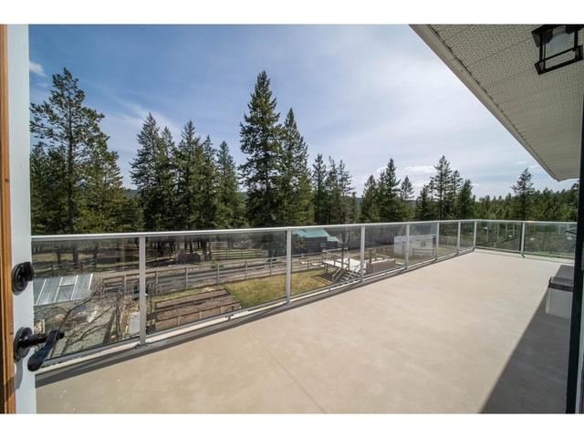 1958 Hunter Road, House detached with 3 bedrooms, 2 bathrooms and null parking in East Kootenay C BC | Image 12