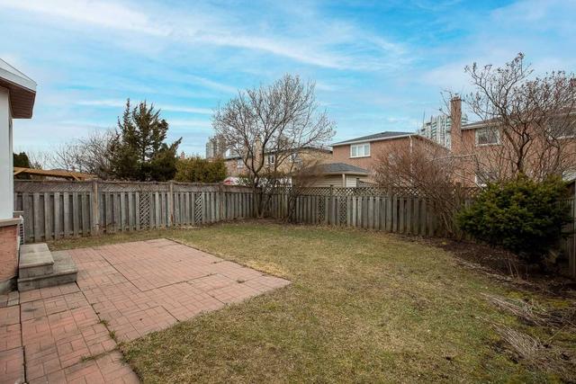 4314 Mayflower Dr, House detached with 3 bedrooms, 4 bathrooms and 4 parking in Mississauga ON | Image 26