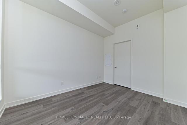 216 - 10 Deerlick Crt, Condo with 1 bedrooms, 1 bathrooms and 1 parking in Toronto ON | Image 22