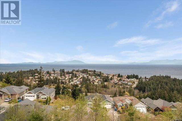 4684 Ambience Dr, House detached with 7 bedrooms, 5 bathrooms and 3 parking in Nanaimo BC | Image 14