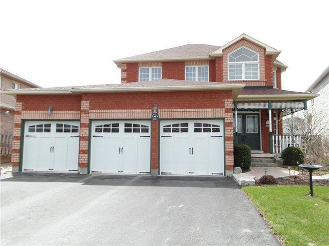 1990 Webster Blvd, House detached with 4 bedrooms, 3 bathrooms and 6 parking in Innisfil ON | Image 1