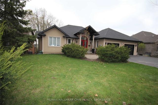 64 Woodcrest Rd, House detached with 2 bedrooms, 3 bathrooms and 8 parking in Barrie ON | Image 29