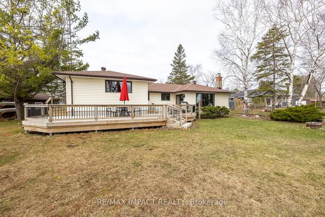 32 Totten Dr, House detached with 4 bedrooms, 2 bathrooms and 6 parking in Kawartha Lakes ON | Image 21