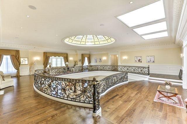 71 The Bridle Path, House detached with 5 bedrooms, 11 bathrooms and 30 parking in Toronto ON | Image 11