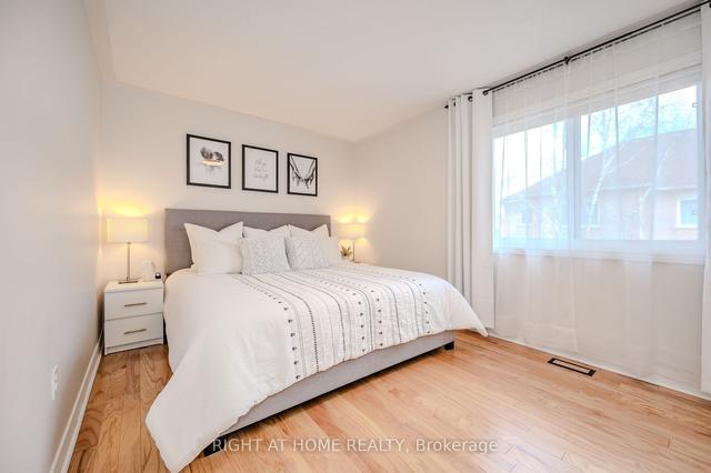 23 - 103 Foxchase Ave, Townhouse with 3 bedrooms, 4 bathrooms and 2 parking in Vaughan ON | Image 7