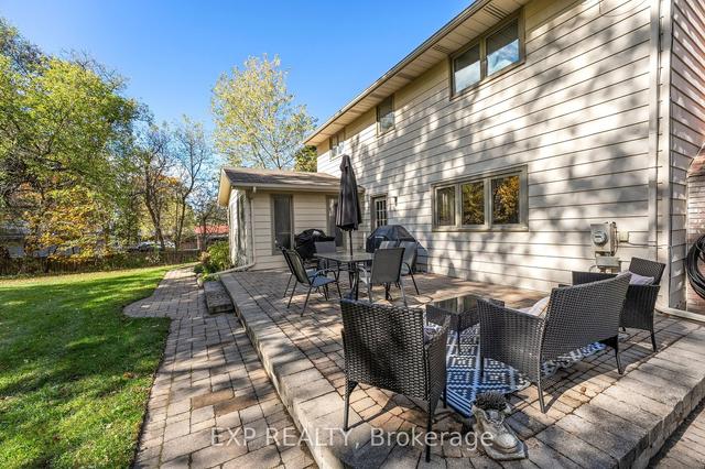 1215 Highway 26, House detached with 4 bedrooms, 3 bathrooms and 10 parking in Springwater ON | Image 36