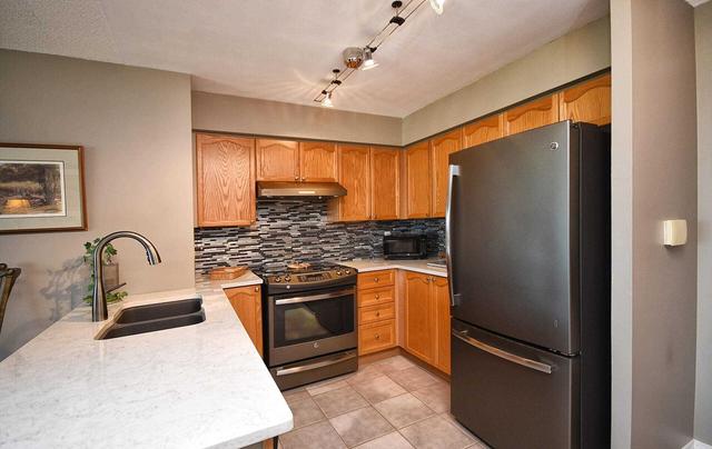 526 - 3 Ellesmere St, Condo with 2 bedrooms, 2 bathrooms and 2 parking in Richmond Hill ON | Image 23