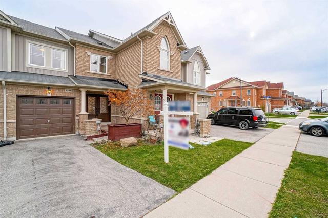 1296 Costigan Rd, House attached with 3 bedrooms, 4 bathrooms and 3 parking in Milton ON | Image 12