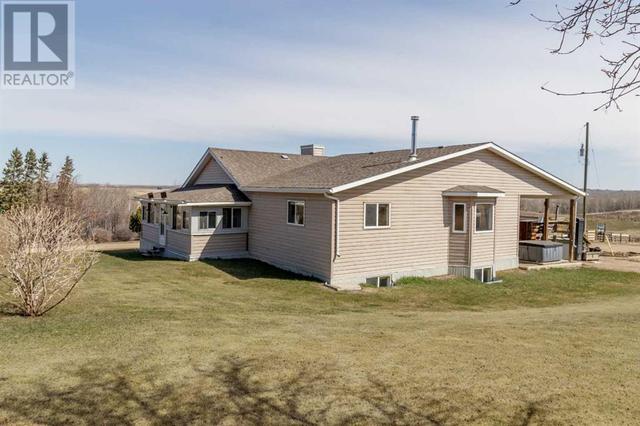 35175 Range Road 230, House detached with 6 bedrooms, 2 bathrooms and 6 parking in Red Deer County AB | Image 34