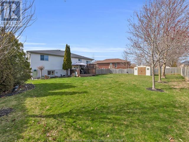 174 Purple Plum Drive, House detached with 3 bedrooms, 2 bathrooms and null parking in Kingsville ON | Image 40