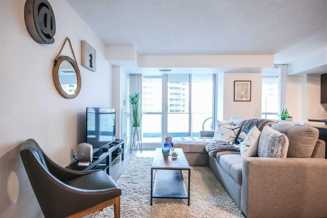 1069 - 209 Fort York Blvd, Condo with 2 bedrooms, 2 bathrooms and 1 parking in Toronto ON | Image 10