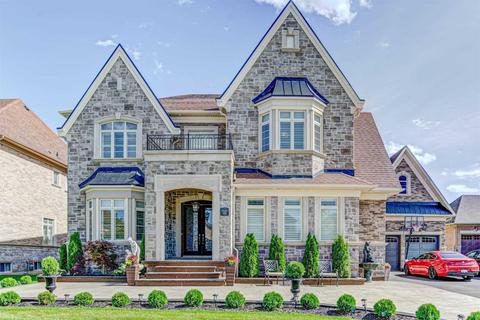 12 Kelways Circ, House detached with 6 bedrooms, 6 bathrooms and 12 parking in Brampton ON | Card Image