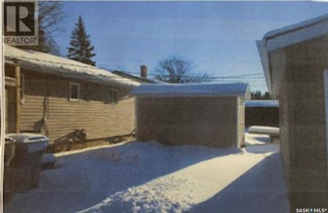 117 Coronation Drive, House detached with 3 bedrooms, 2 bathrooms and null parking in Canora SK | Image 4