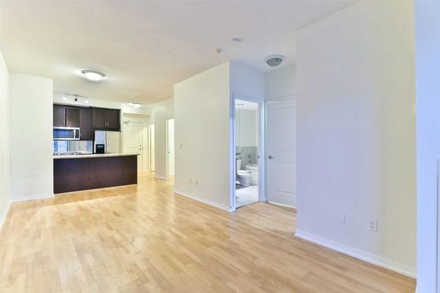 1002 - 628 Fleet St, Condo with 1 bedrooms, 1 bathrooms and 1 parking in Toronto ON | Image 2