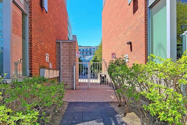 th2 - 42 Boston Ave, Townhouse with 1 bedrooms, 1 bathrooms and 1 parking in Toronto ON | Image 32