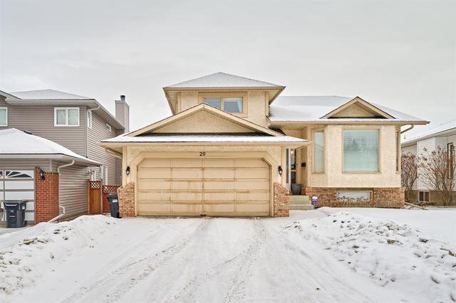29 Shannon Circle Sw, House detached with 4 bedrooms, 3 bathrooms and 4 parking in Calgary AB | Image 14
